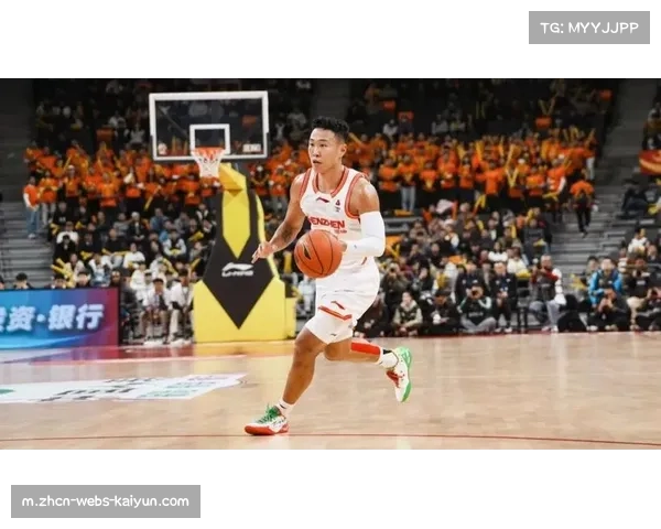 贺希宁场均20+成深圳新核 战术地位从3D侧翼向持球核心转型